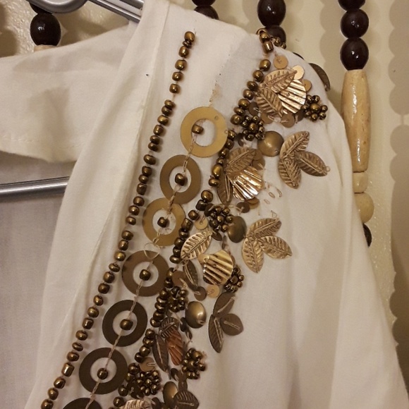 Flawed Cute Swimsuit cover up - Picture 3 of 5